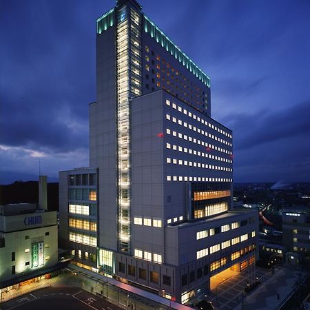 Hotel Green Park Цу Екстериор снимка