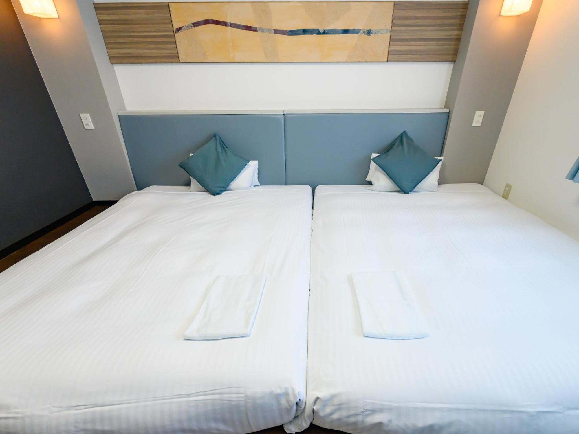 Hotel Green Park Цу Екстериор снимка