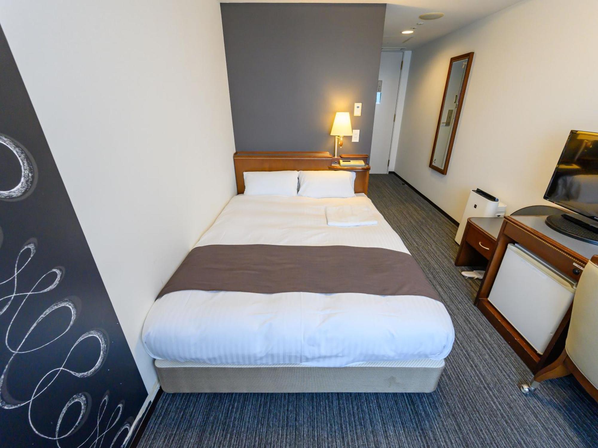 Hotel Green Park Цу Екстериор снимка