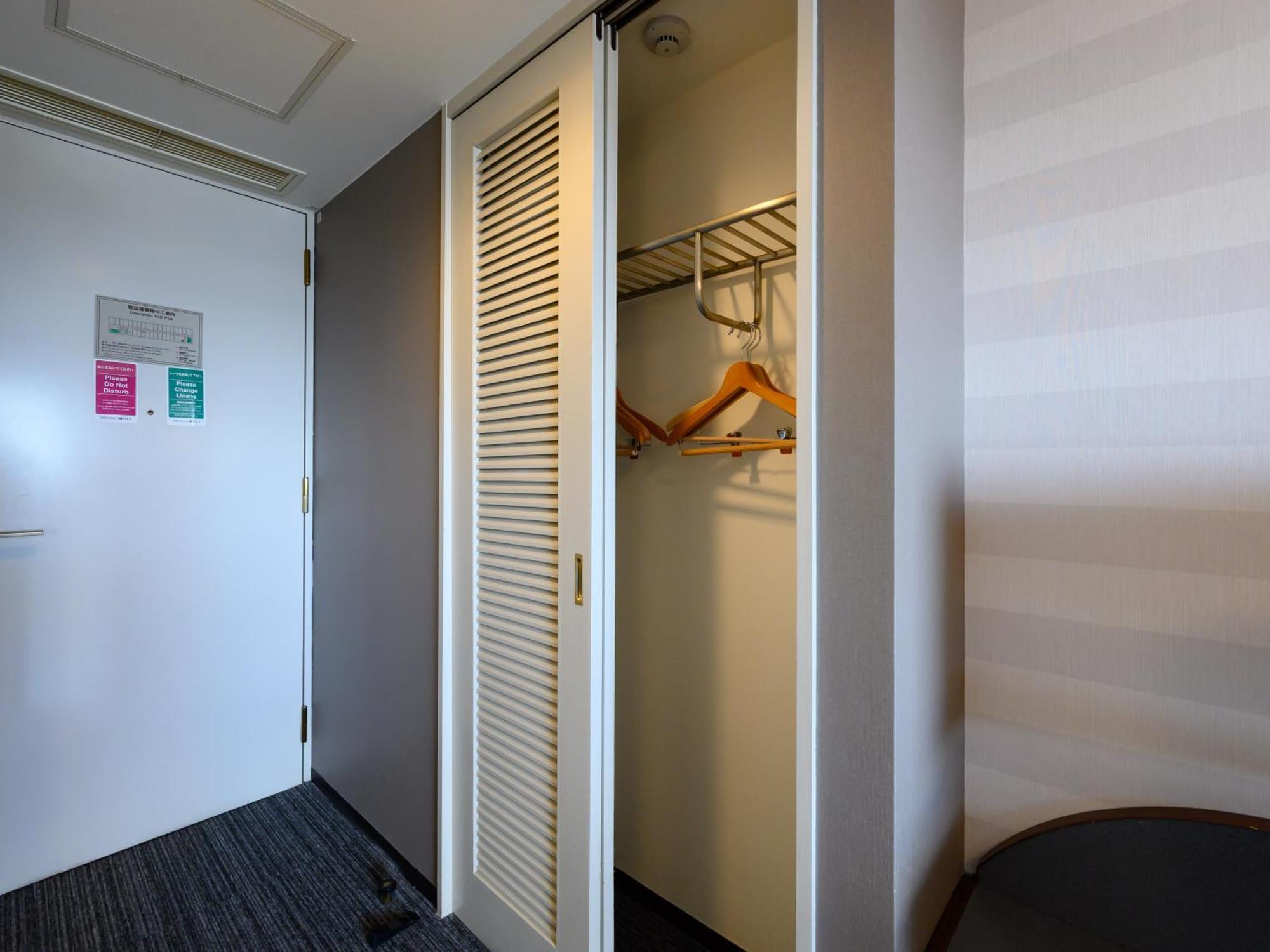 Hotel Green Park Цу Екстериор снимка